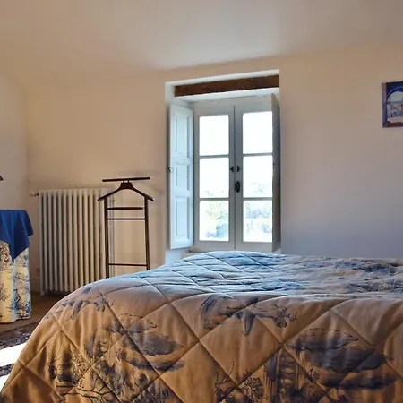 La Roulliere فندق مبيت وإفطار