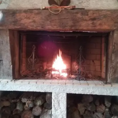 La Roulliere Couette-café *